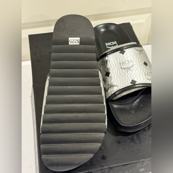 MCM Black and Silver Logo Slide Sandals ~ Size 10 ~ Worn Once - Picture 6 of 11